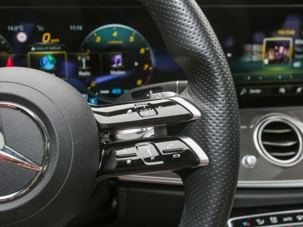 Mercedes-Benz E 450 4M T AMG Panorama Burmester HeadUp AHK 360° Mercedes-Benz E 450 4M T AMG Panorama Burmester HeadUp AHK 360°