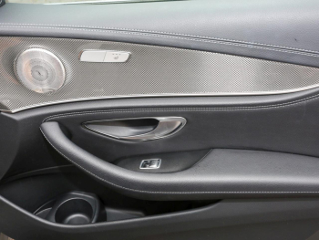 Mercedes-Benz E 450 4M T AMG Panorama Burmester HeadUp AHK 360°