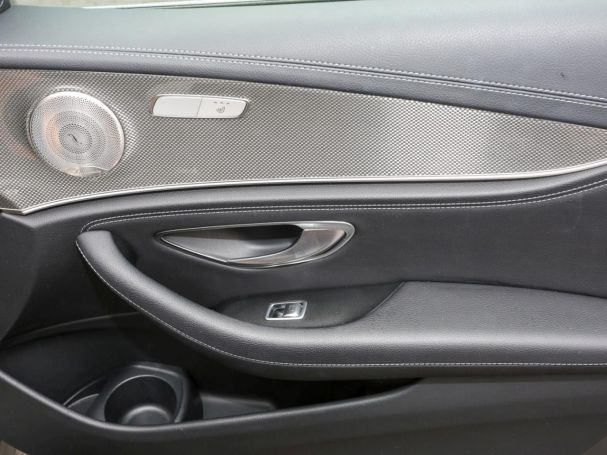 Mercedes-Benz E 450 4M T AMG Panorama Burmester HeadUp AHK 360°