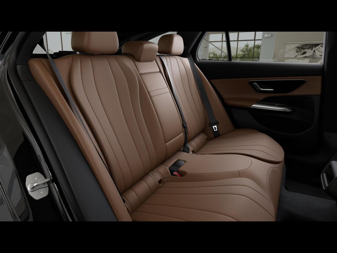 Mercedes-Benz E 200 T Avantgarde Sitzklima Distronic AHK Kamera