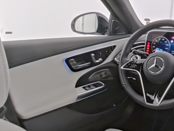 Mercedes-Benz E 220 d 4M T All-Terrain Avantgarde Night Standh