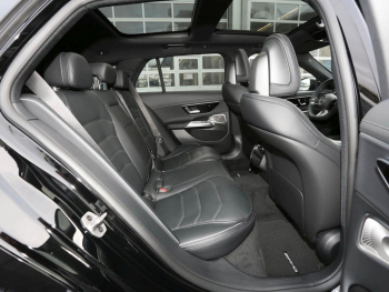 Mercedes-Benz E 220 d 4MATIC T-Modell AMG Night Standhzg AHK