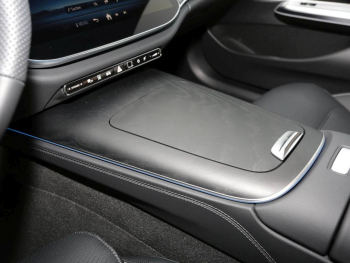 Mercedes-Benz E 220 d 4MATIC T-Modell AMG Night Standhzg AHK