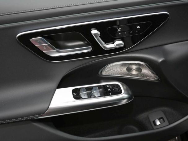 Mercedes-Benz E 220 d 4MATIC T-Modell AMG Night Standhzg AHK