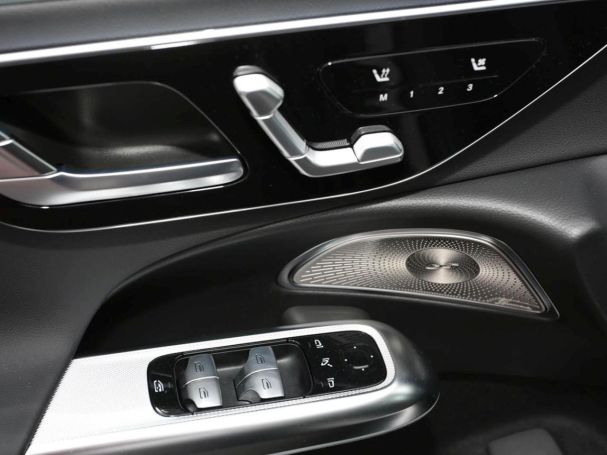 Mercedes-Benz E 220 d 4MATIC T-Modell AMG Night Standhzg AHK