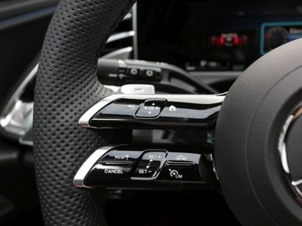 Mercedes-Benz E 220 d 4MATIC T-Modell AMG Night Standhzg AHK