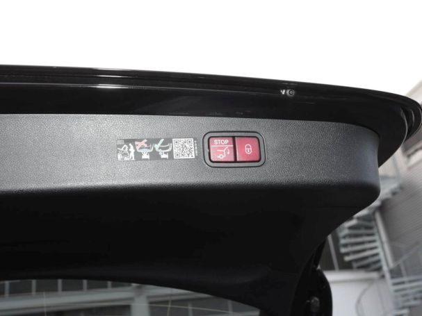 Mercedes-Benz E 220 d 4MATIC T-Modell AMG Night Standhzg AHK