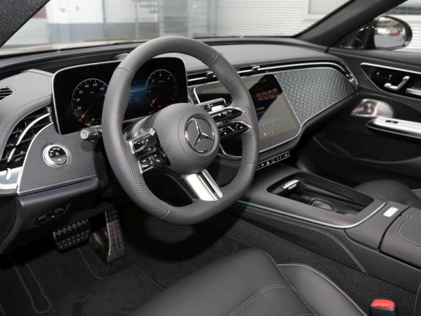 Mercedes-Benz E 220 d 4MATIC T-Modell AMG Night Standhzg AHK