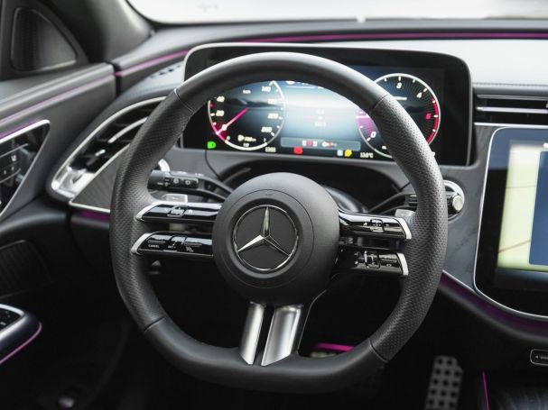 Mercedes-Benz E 220 d T AMG MBUX Navi Sitzklima Panorama 360°