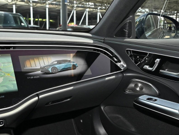Mercedes-Benz E 220 d T-Modell AMG Night Panorama Sitzklima