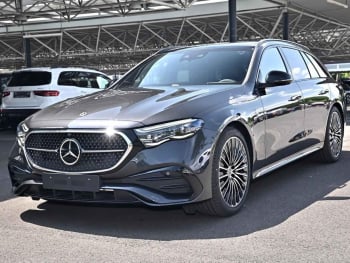Mercedes-Benz E 220 d T-Modell AMG Night Panorama Sitzklima