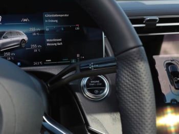 Mercedes-Benz E 220 d T-Modell Taxi AMG Night Panorama Standhzg Mercedes-Benz E 220 d T-Modell Taxi AMG Night Panorama Standhzg