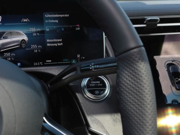 Mercedes-Benz E 220 d T-Modell Taxi AMG Night Panorama Standhzg