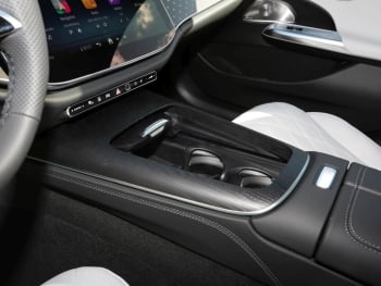 Mercedes-Benz E 220 d T-Modell Taxi AMG Night Panorama Standhzg