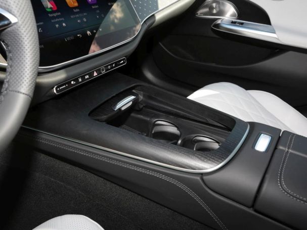 Mercedes-Benz E 220 d T-Modell Taxi AMG Night Panorama Standhzg Mercedes-Benz E 220 d T-Modell Taxi AMG Night Panorama Standhzg