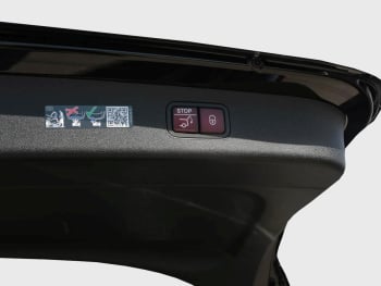 Mercedes-Benz E 220 d T-Modell Taxi AMG Night Panorama Standhzg