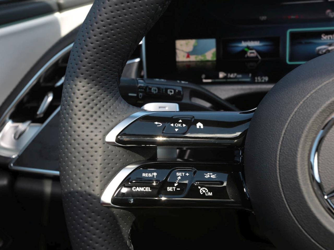 Mercedes-Benz E 220 d T-Modell Taxi AMG Night Panorama Standhzg