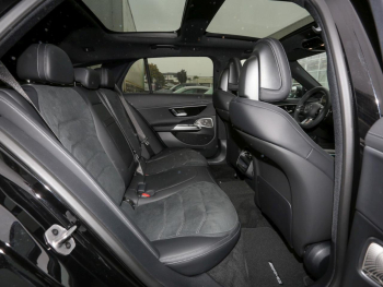 Mercedes-Benz E 220 d T-Modell AMG Night Distronic Panorama AHK