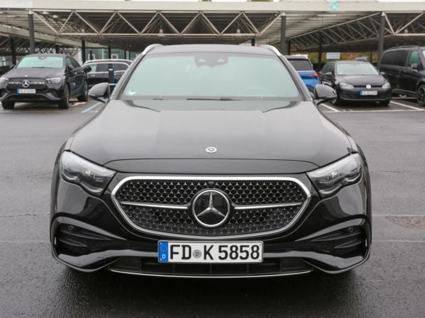 Mercedes-Benz E 220 d T-Modell AMG Night Distronic Panorama AHK Mercedes-Benz E 220 d T-Modell AMG Night Distronic Panorama AHK