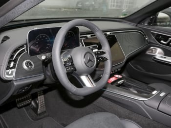Mercedes-Benz E 220 d T-Modell AMG Night Distronic Panorama AHK