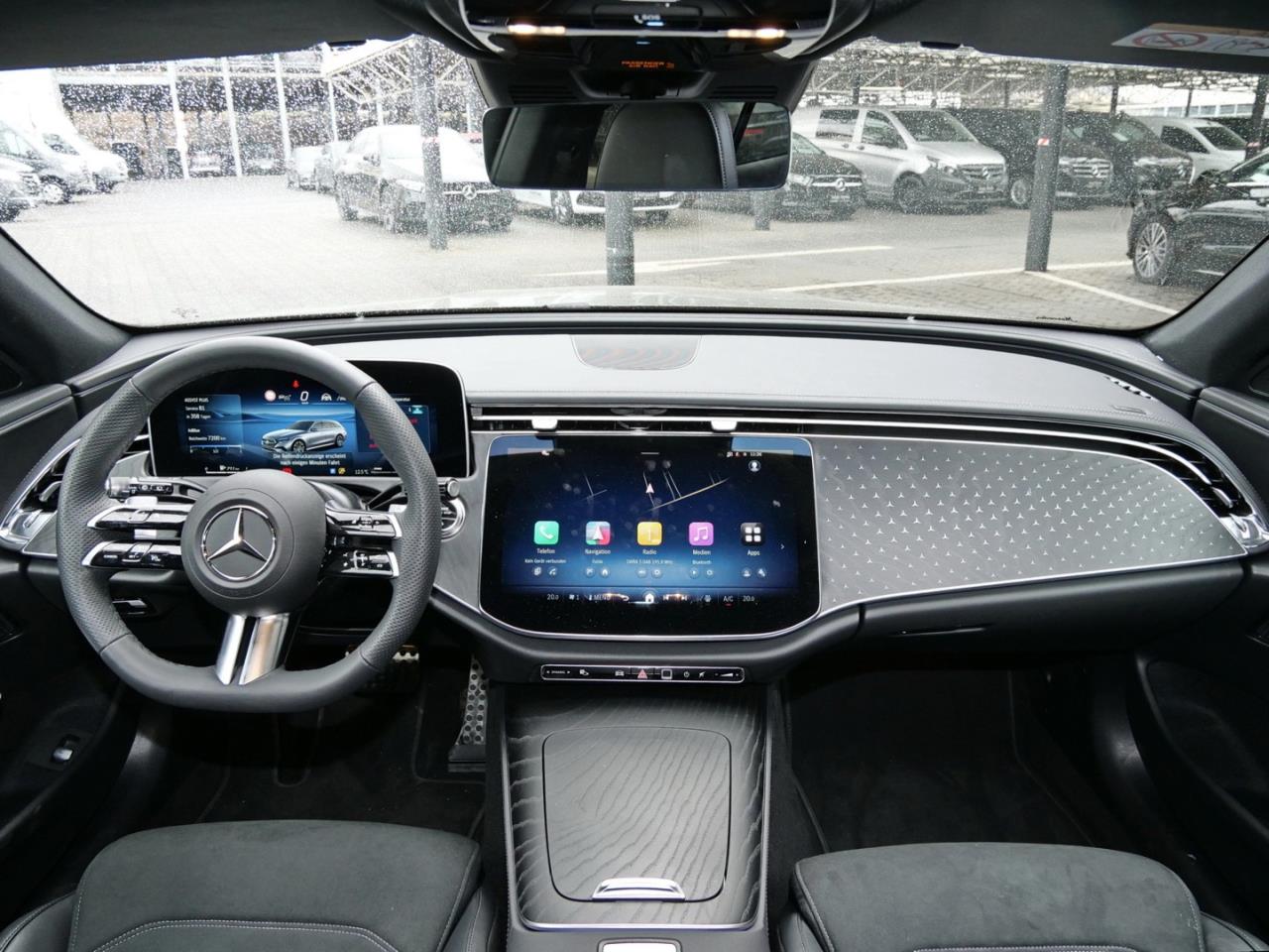 Mercedes-Benz E 220 d T AMG MBUXNavi Distronic Memory 360°