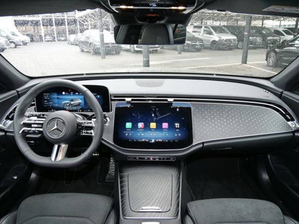 Mercedes-Benz E 220 d T AMG MBUXNavi Distronic Memory 360°