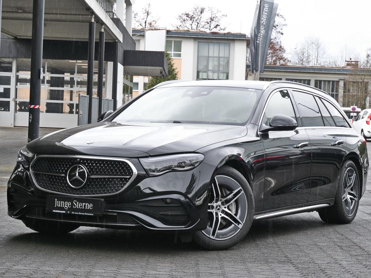 Mercedes-Benz E 220 d T AMG MBUXNavi Distronic Memory 360°