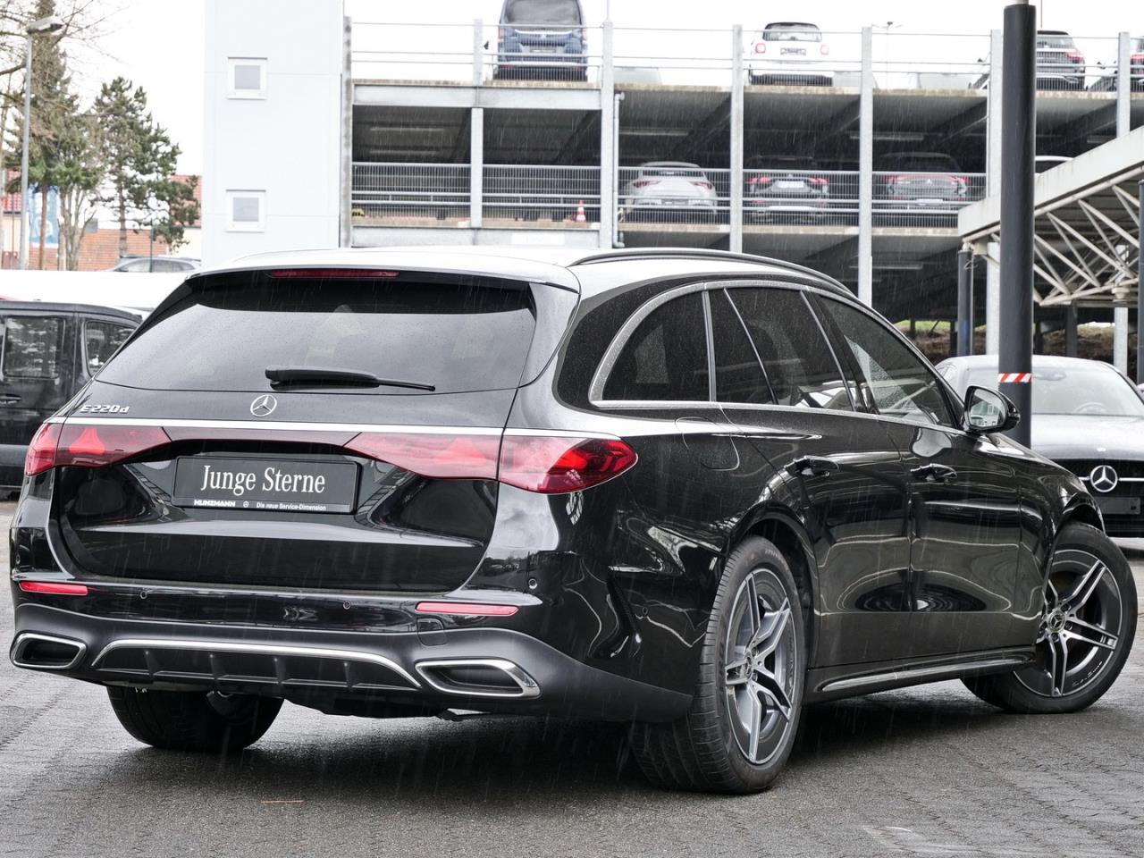 Mercedes-Benz E 220 d T AMG MBUXNavi Distronic Memory 360°