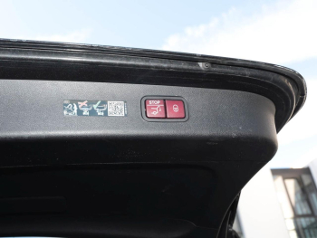Mercedes-Benz E 300 de 4M All Terrain Avantgarde Panorama Distronic AHK