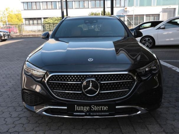 Mercedes-Benz E 300 de 4M All Terrain Avantgarde Panorama Distronic AHK Mercedes-Benz E 300 de 4M All Terrain Avantgarde Panorama Distronic AHK