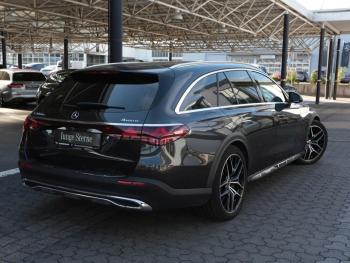Mercedes-Benz E 300 de 4M All Terrain Avantgarde Panorama Distronic AHK