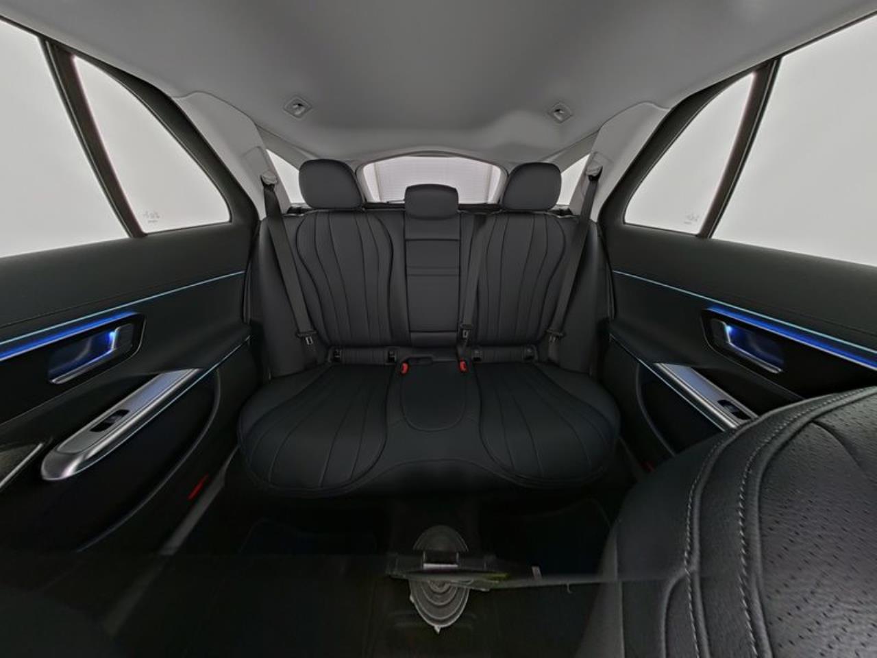 Mercedes-Benz E 300 de 4M T All-Terrain Avantgarde Distronic