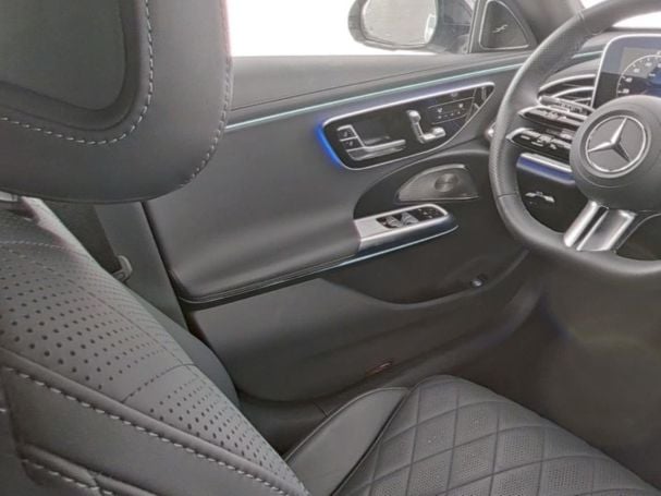 Mercedes-Benz E 300 de 4M T AMG Night Sitzklima Distronic AHK Mercedes-Benz E 300 de 4M T AMG Night Sitzklima Distronic AHK
