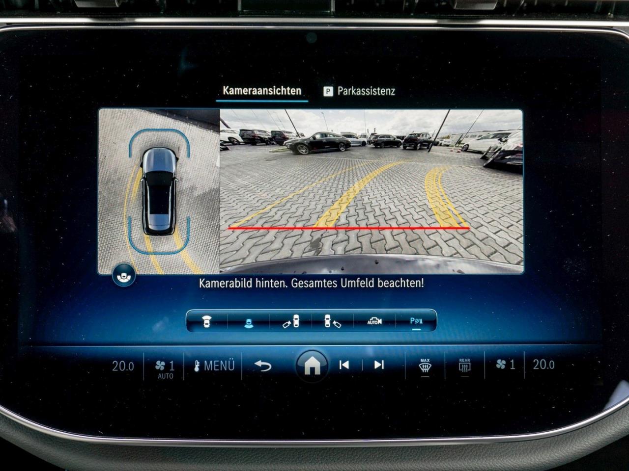 Mercedes-Benz E 300 de 4M T AMG Distronic Panorama Burmester