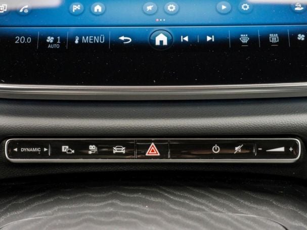 Mercedes-Benz E 300 de 4M T AMG Distronic Panorama Burmester