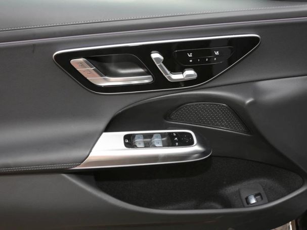 Mercedes-Benz E 300 de 4M T AMG Sitzklima Distronic 360° AHK