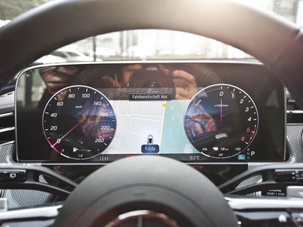 Mercedes-Benz E 300 de 4M T AMG Sitzklima Distronic 360° AHK