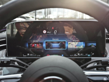 Mercedes-Benz E 300 de 4M T AMG Sitzklima Distronic 360° AHK