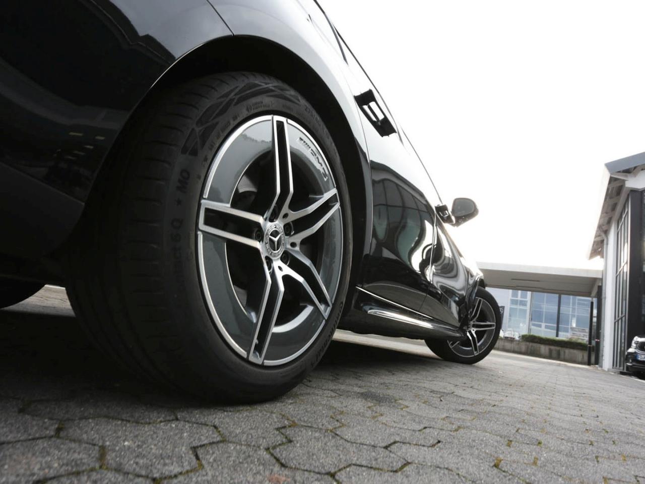 Mercedes-Benz E 300 de 4M T AMG Sitzklima Distronic 360° AHK