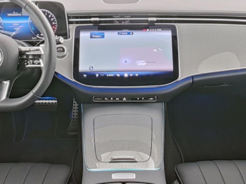 Mercedes-Benz E 300 de 4M T AMG Sitzklima Distronic 360° AHK