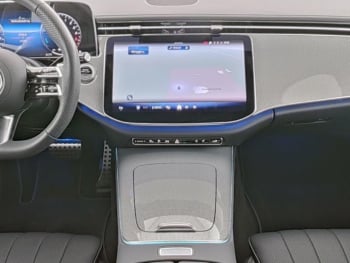 Mercedes-Benz E 300 de 4M T AMG Sitzklima Distronic 360° AHK