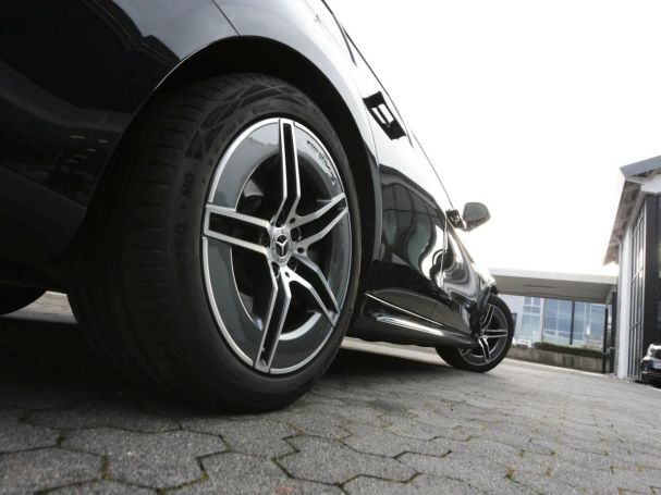 Mercedes-Benz E 300 de 4M T AMG Sitzklima Distronic 360° AHK