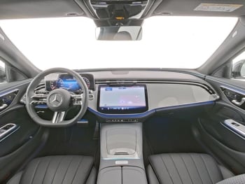 Mercedes-Benz E 300 de 4M T AMG Sitzklima Distronic 360° AHK
