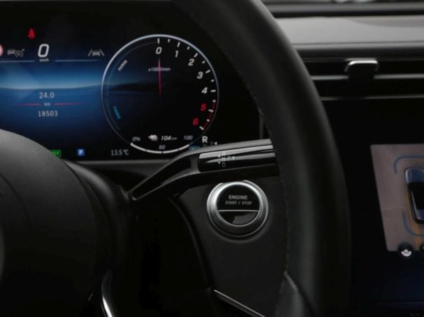 Mercedes-Benz E 300 de T Avantgarde MBUX NaviPrem. AHK 360° Mercedes-Benz E 300 de T Avantgarde MBUX NaviPrem. AHK 360°