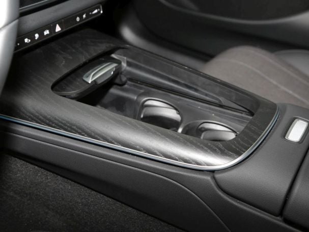 Mercedes-Benz E 300 de T Avantgarde MBUX NaviPrem. AHK 360° Mercedes-Benz E 300 de T Avantgarde MBUX NaviPrem. AHK 360°