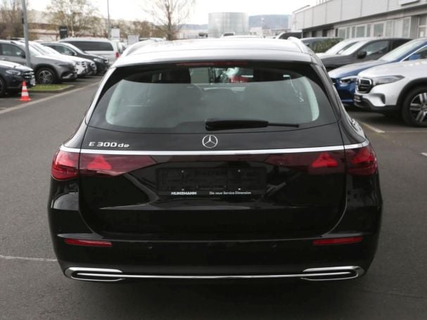 Mercedes-Benz E 300 de T Avantgarde MBUX NaviPrem. AHK 360° Mercedes-Benz E 300 de T Avantgarde MBUX NaviPrem. AHK 360°