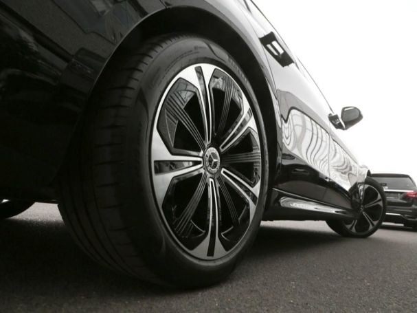 Mercedes-Benz E 300 de T Avantgarde MBUX NaviPrem. AHK 360° Mercedes-Benz E 300 de T Avantgarde MBUX NaviPrem. AHK 360°