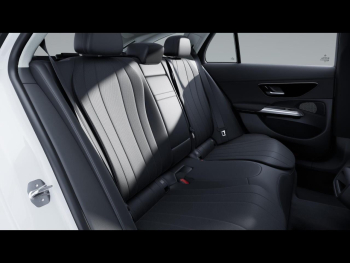 Mercedes-Benz E 300 de T Avantgarde Panorama 360° Memory ParkP