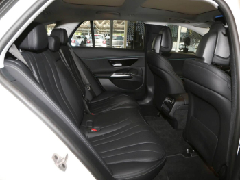 Mercedes-Benz E 300 de T Avantgarde Panorama 360° Memory ParkP