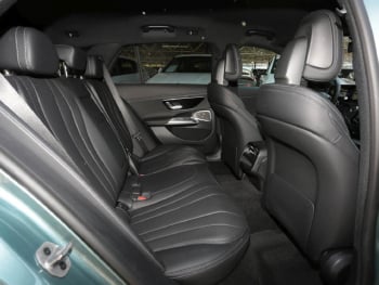Mercedes-Benz E 300 de T Avantgarde Distronic AHK Memory 360°